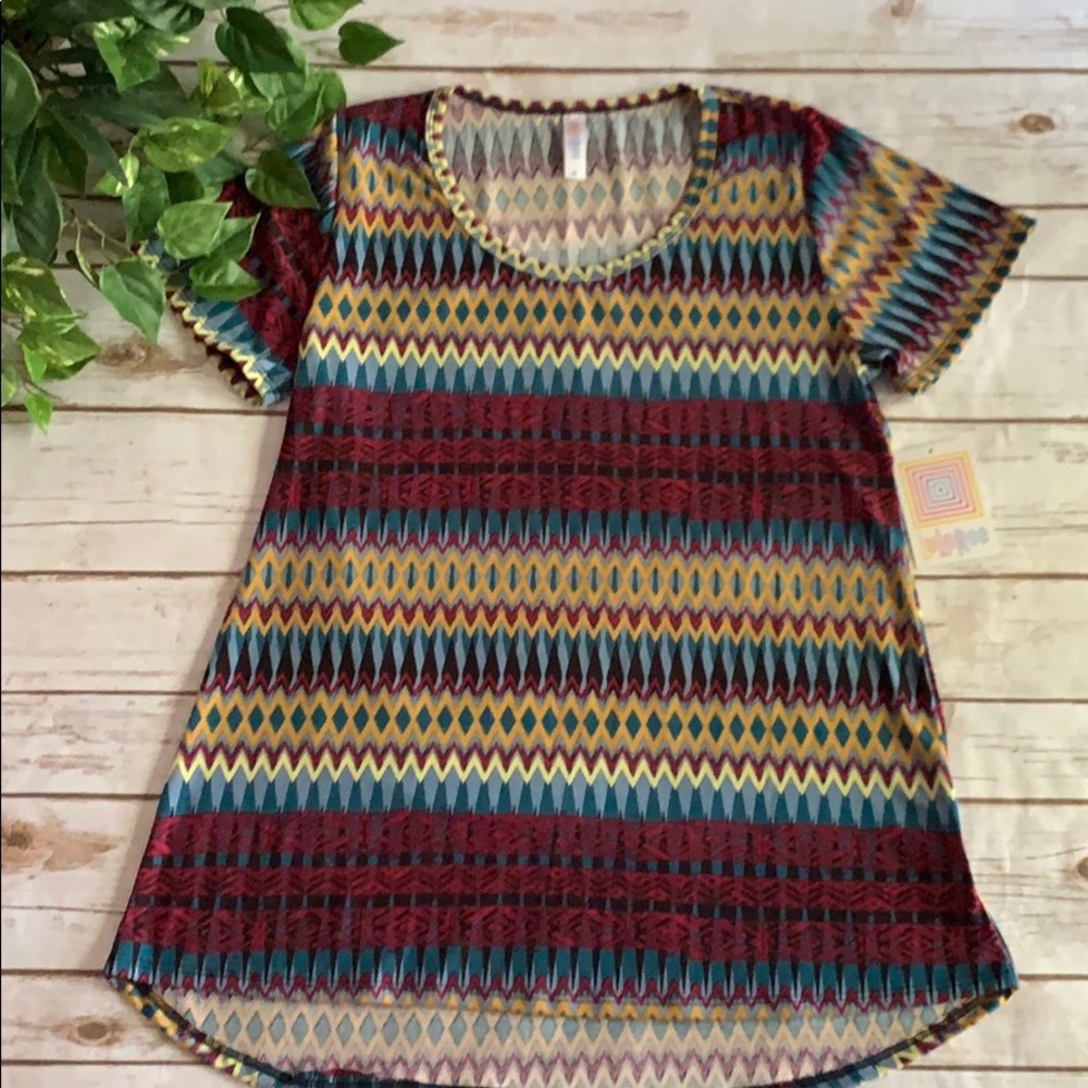 LULAROE LLR CLASSIC T SHIRT SHORT SLEEVES SIZE M